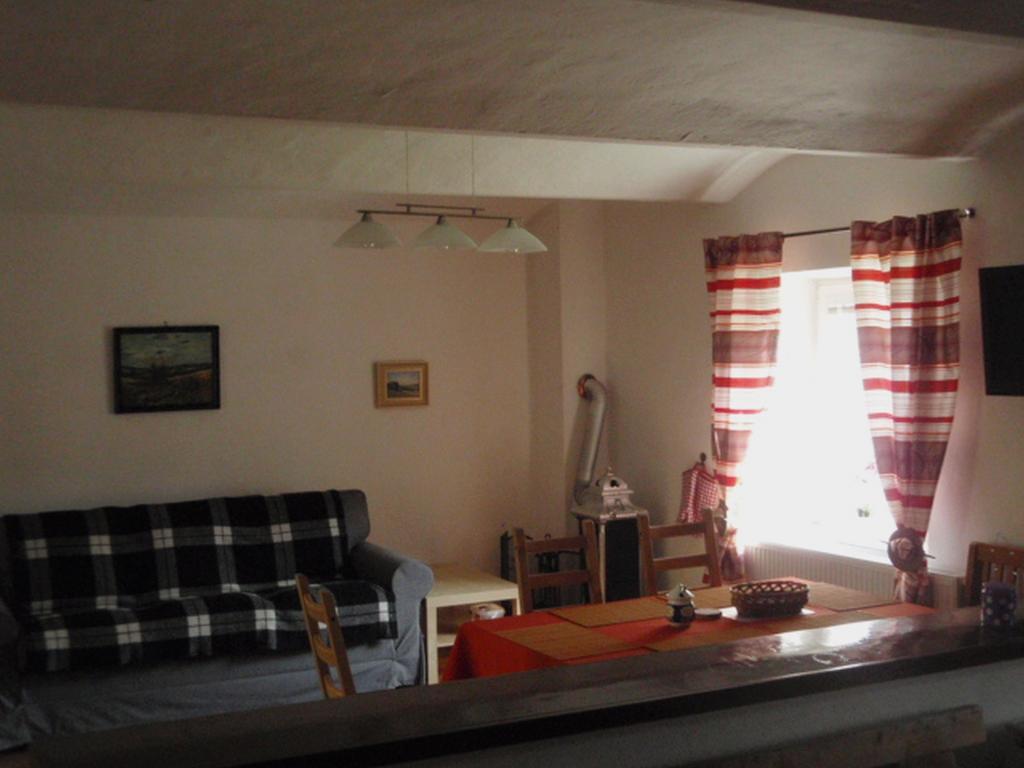 Apartman75 Tisnov Eksteriør billede