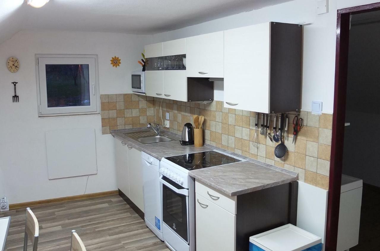 Apartman75 Tisnov Eksteriør billede